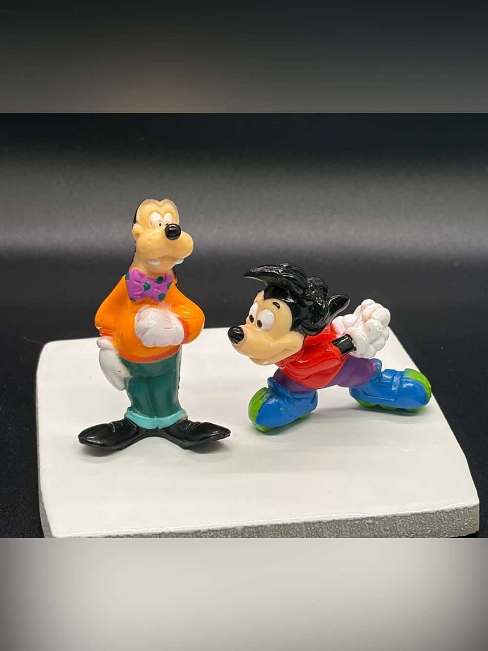 Vintage Disney Mickey Mouse Goofy PVC Figures Mini Figurines Lot of 2